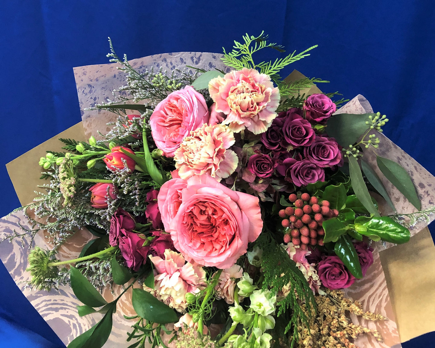 Pink Roses Artistic Bouquet