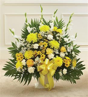 Yellow and White Sitting Spray