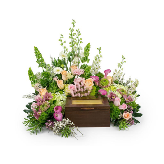 UCA-03 Urn Arrangement